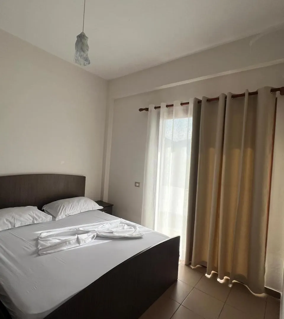 Amare Apartaments Orikum 0*,  Albania